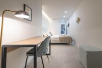 Studio Apartment with Queen Bed
