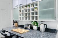 Spacious 3BR Nottingham City Hospital with PS4 - Chambres d’hôtes Nottingham