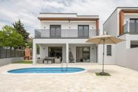 Villa con 3 Camere da Letto