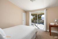 Scenic Lake House & Dog Friendly - B&B Wofford Heights