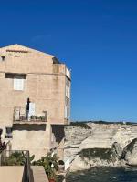 Penthouse Amazing View - B&B Bonifacio