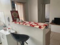 Apto térreo com garagem, quintal condomínio com portaria 24h - B&B Valparaíso de Goiás