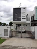 Comfort Holiday Home @ Bukit Indah - B&B