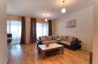 Two-Bedroom Apartment with Terrace and Sea View