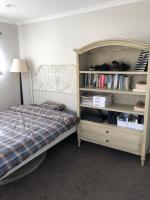 Standaard Tweepersoonskamer met Gedeelde Badkamer