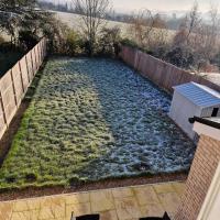 SAV 5 Bed Luxury Detached House in Leicester - B&B