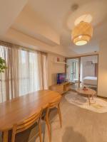 Spacious with Queen size bed and 15mins away to NAIAT3 Airport - B&B Manila