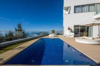 Villa Carlota by Holiday Rental Madeira - B&B Caniço