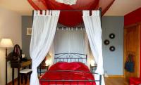 Gîte "L'échappée amoureuse et féérique" - B&B Paliseul