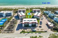 Perfect Island Getaway Beachfront Condo On Sanibel Island 2B1 - Chambres d'hôtes Sanibel