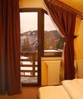 Vila Platoul Soarelui - Bed and Breakfast Straja