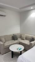 استديو بسرير ماستر وجلسه جانبيه - B&B