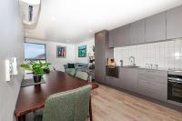 Mornington Oceanview Retreat - B&B Dunedin