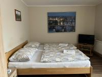 Penzion Pod Zámkem - B&B Průhonice