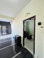 Penthouse Escape 1BHK Park View Flat in Kondapur - Bed and Breakfast