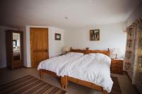 Double or Twin Room with Bathroom