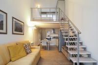 PrimoPiano - Tajani B - B&B Milan