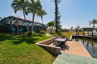 Luxury Villa Turquoise Coast - Salt Water Electric Heated Pool and SPA - B&B Cape Coral
