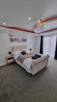 Modern Elegant Home - B&B