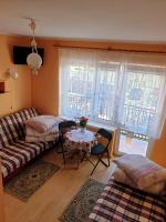 Dreibettzimmer mit eigenem Bad