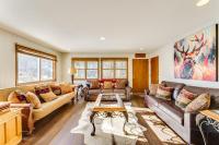 1/2 Mi to Skiing: Red River Condo w/ Free Shuttle! - B&B Red River