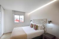 Estudio 2 PAX 140 m playa Caneliñas - B&B