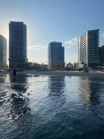 Apto aconchegante beira mar com ar no quarto - B&B