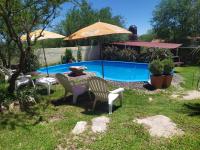 Cabaña con piscina compartida - B&B Mina Clavero