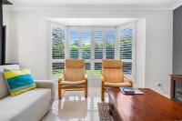 Family Escape with Pool & Garden in Albany Creek - B&B