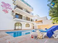 Apartamentos BELLA MARÍA - B&B Portocolom