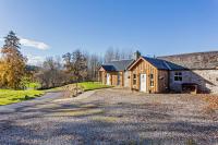 Glenmore Lodge - B&B Skye of Curr