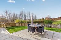 Glenmore Lodge - B&B Skye of Curr