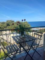 Charming places Casa A, just a few steps from the sea - B&B Portoferraio