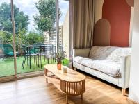 Appartement Evasion Ensoleillée - Parking Jardin - B&B