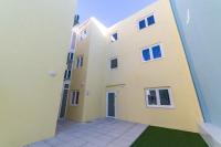 Yellow Charm - Campolide Apartments - B&B