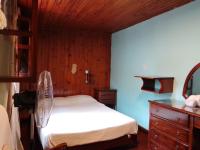 Standard Double Room with Shared Bathroom