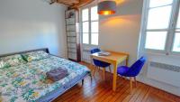 012 Grand studio at quartier latin - B&B