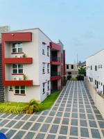 luxury two bedroom apartment - B&B Accra