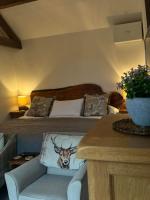The Rose & Crown In Trent - B&B