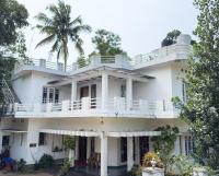 Alby's Homestay Arthunkal - B&B