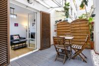 Cozy Terrace In Eixample - B&B Barcelona