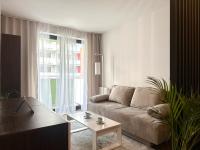 Nyska Apartment - Self Check-In 20h - Parking & Lift - B&B Wroclaw
