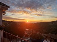 Villa Alella, 5 bedrooms & pool - B&B