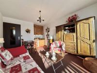 Studio cosy à Notre-Dame-de-Bellecombe, idéal pour 4 pers. avec balcon, piscine & parking - FR-1-595-29 - Chambres d’hôtes
