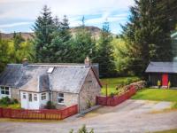 Camufinn Club Cottage - B&B