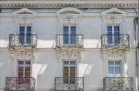 Les Lys D'or Appartement 3 chambres - Bed and Breakfast