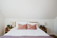 Park and Mill - Hot Tub and Bocce Court - B&B Bloomfield