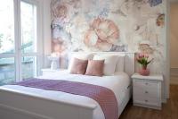 residence Como, roses suite 2, free private parking - Bed and Breakfast Como