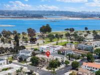 Townhouse 1 Block From Bay With Yard & Parking - B&B San Diego