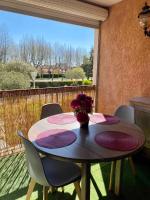 Agréable appartement avec loggia, WIFI & parking proche plage - Ferienwohnung Saint-Cyprien-Plage